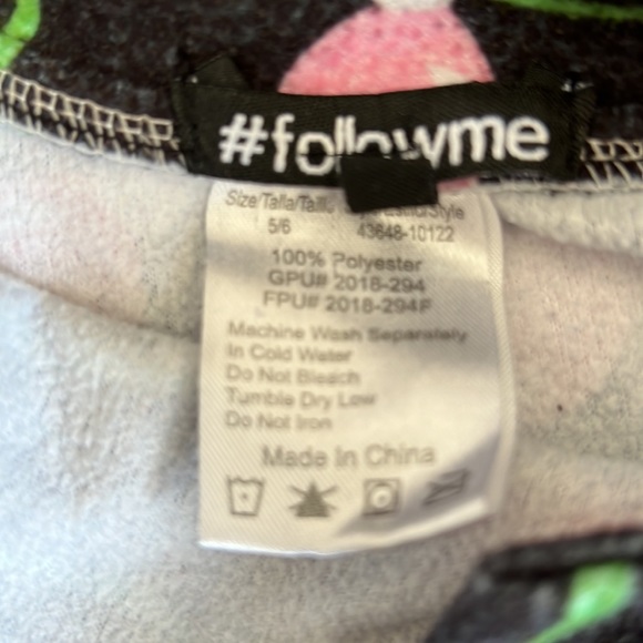 Christmas light size 5/6 flannel pajama set - Picture 5 of 5